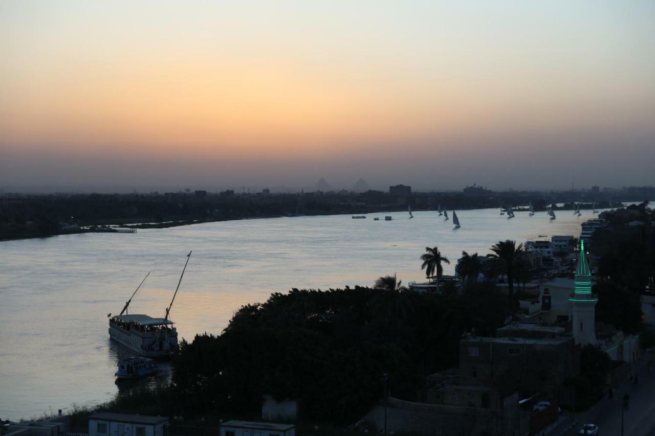 Maadi, Direct Nile River View From All Rooms Каир Экстерьер фото